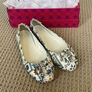 Tory Burch flats